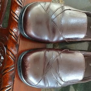 Clarks brown leather shoes